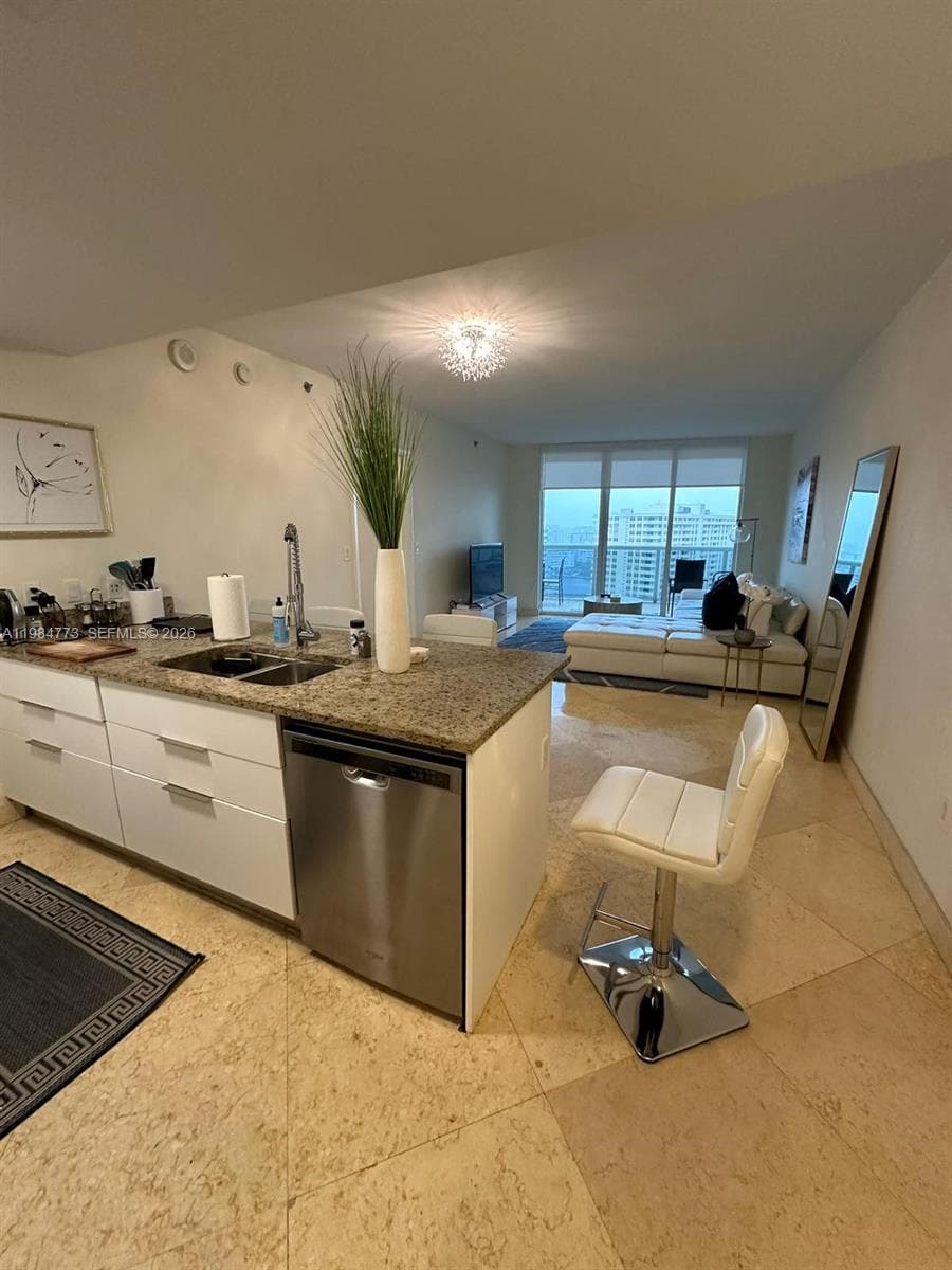 1800 S Ocean Dr 1606 photo 11