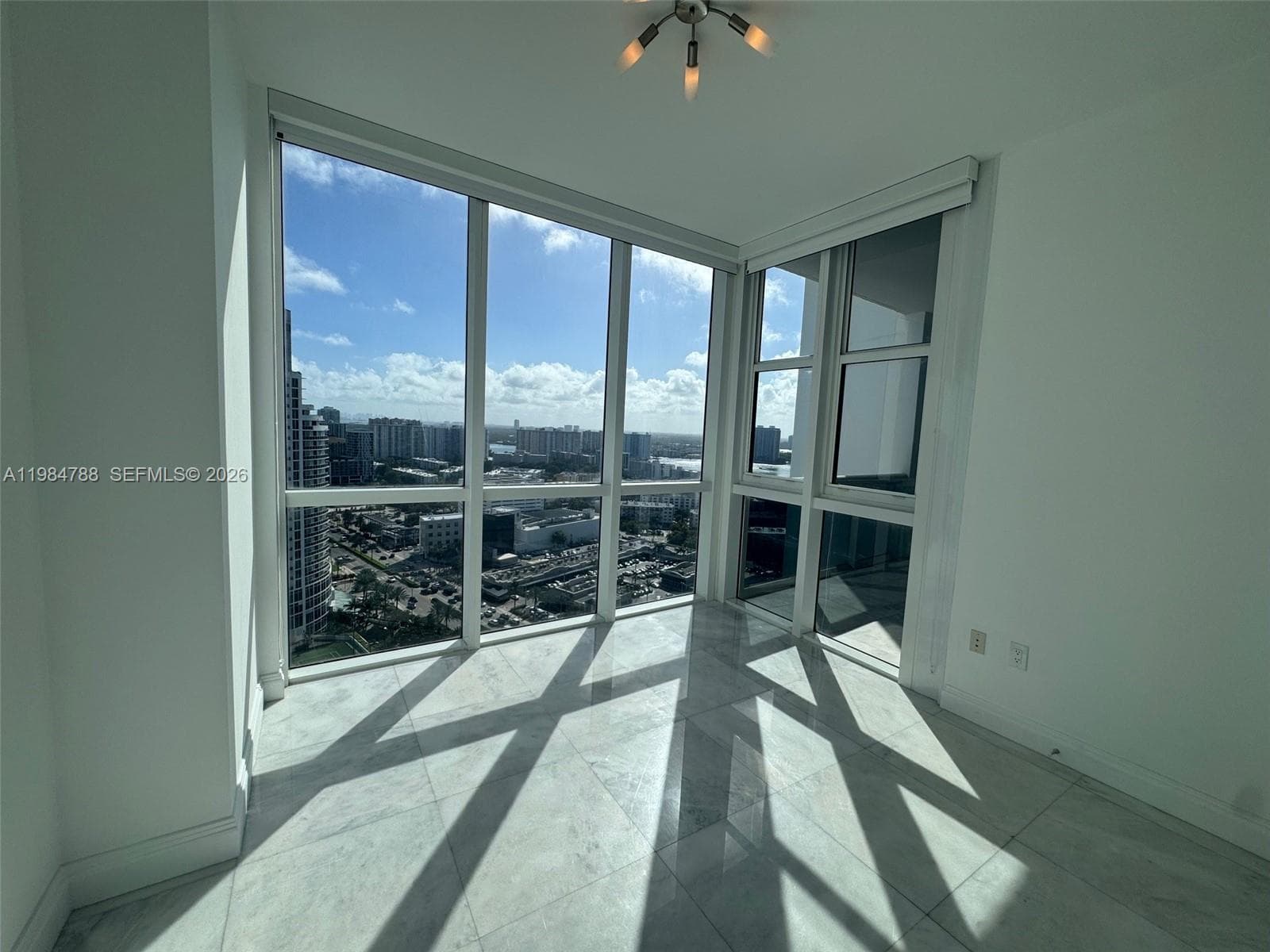 18201 Collins Ave 3505 photo 7
