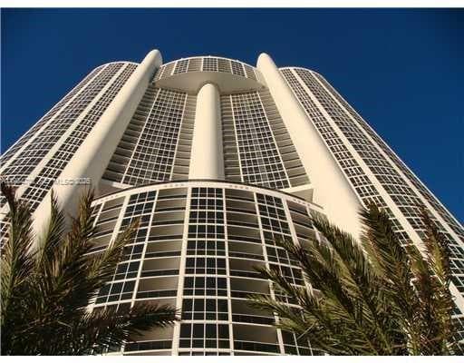 18201 Collins Ave 3505 photo 1