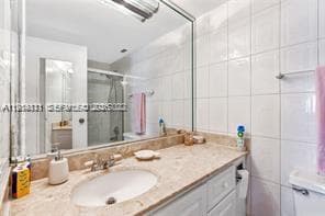 811 photo 15