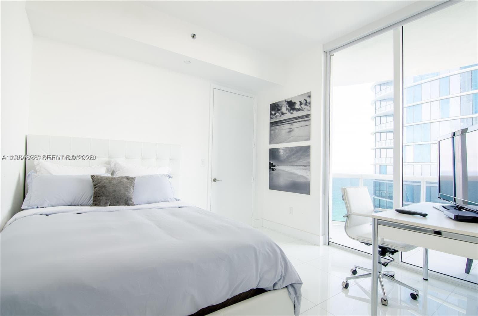 15811 Collins Ave 2602 photo 19