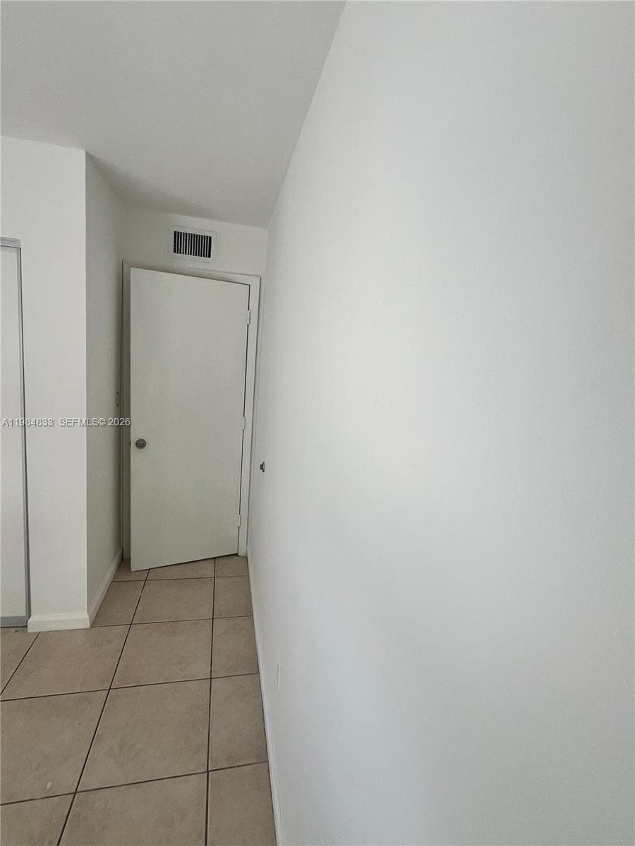 3522 NE 171st St 206 photo 11