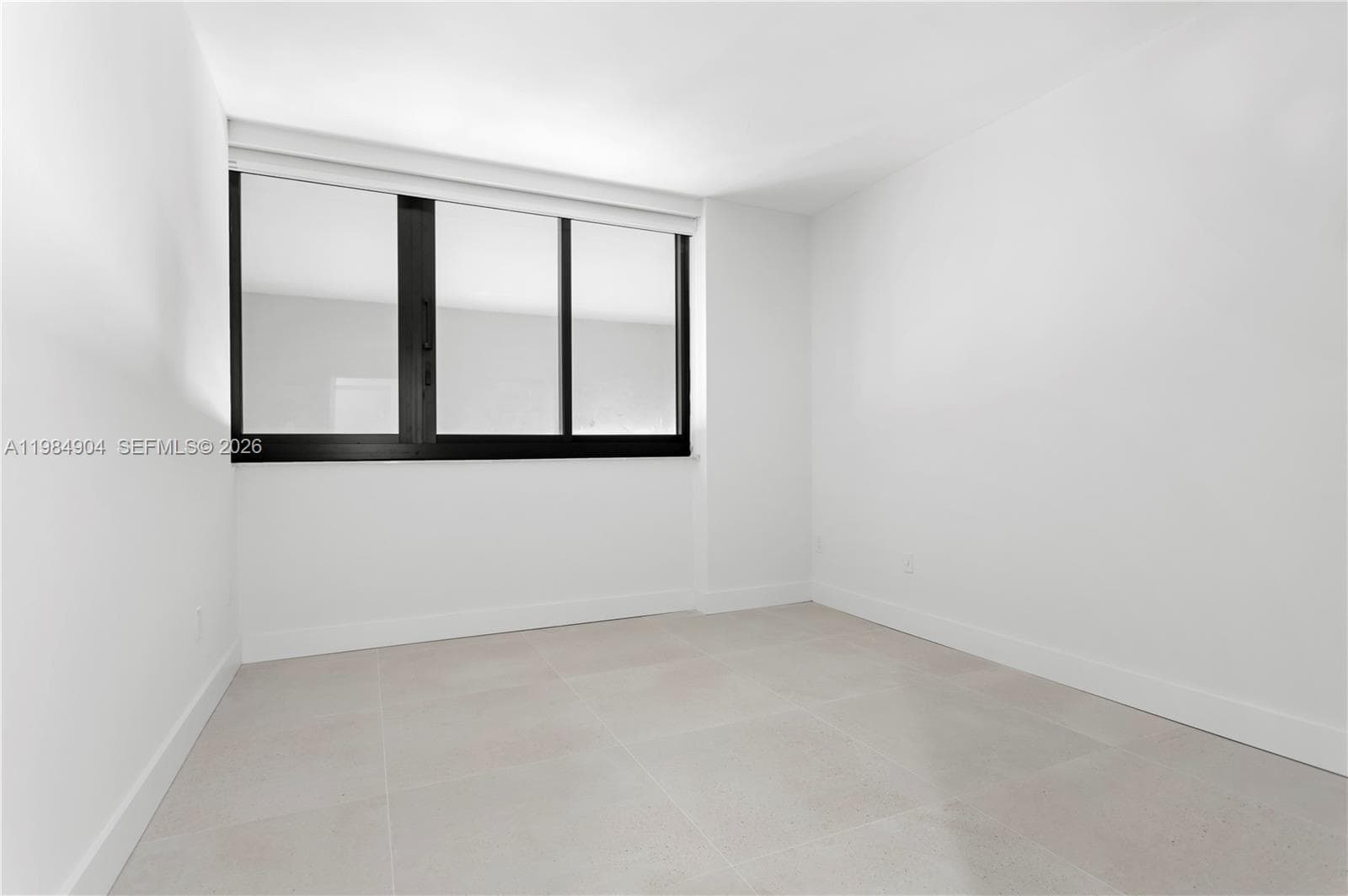 1000 Venetian Way 303 photo 11