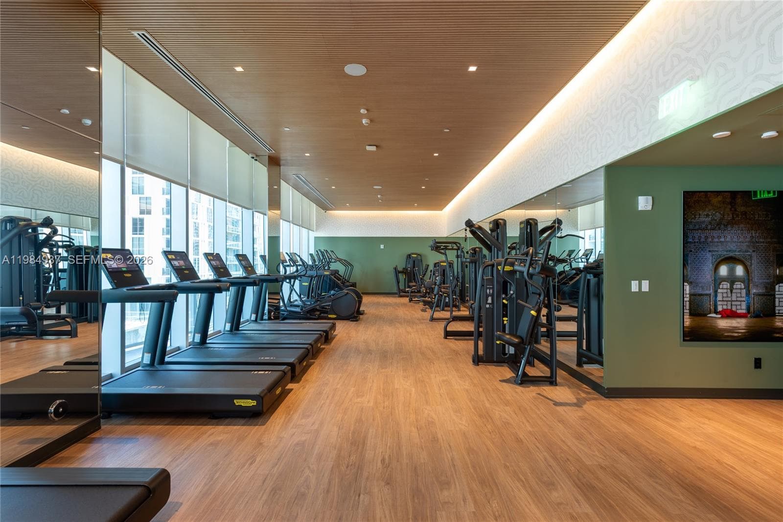 77 5th Street 4004 photo 12