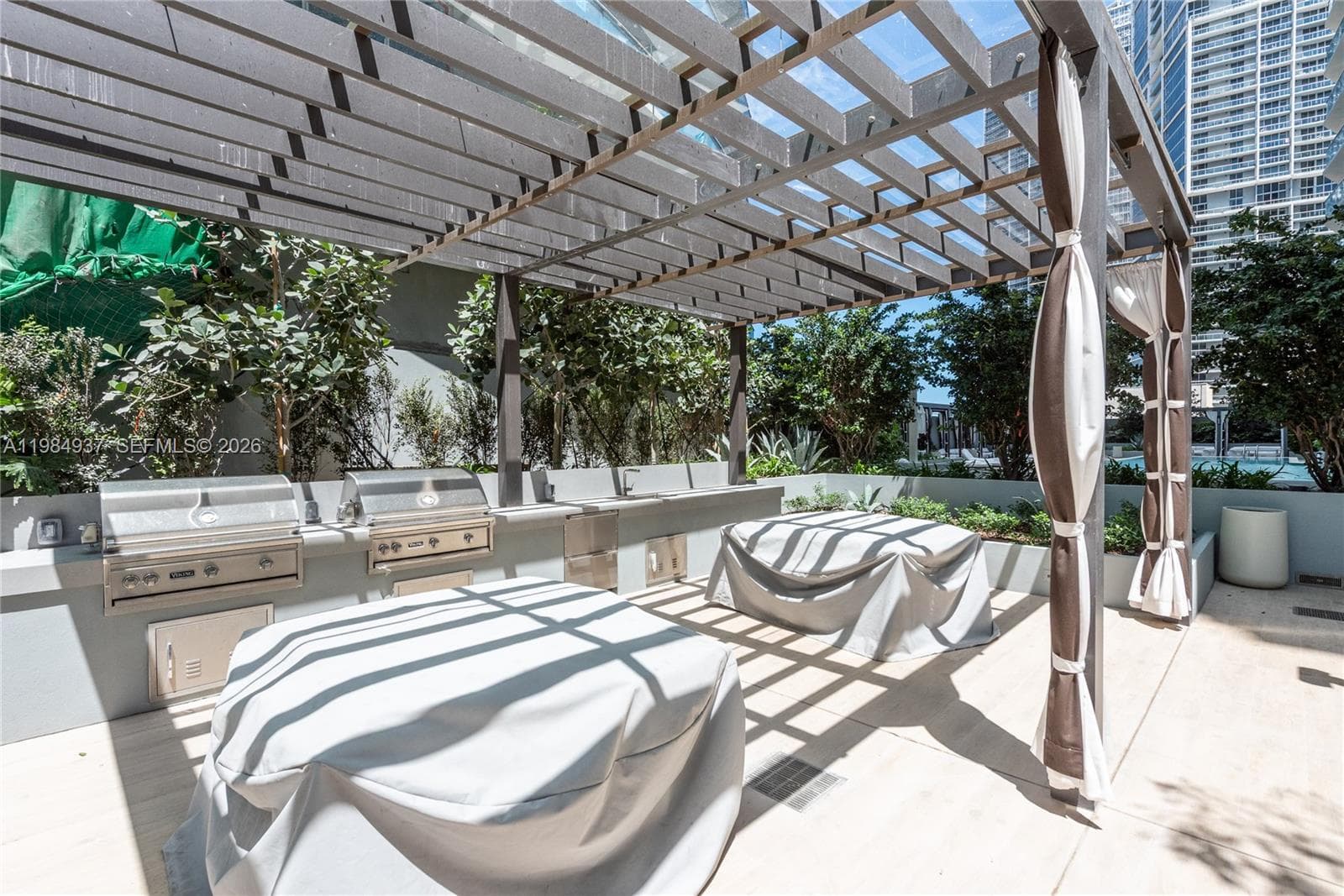 77 5th Street 4004 photo 22