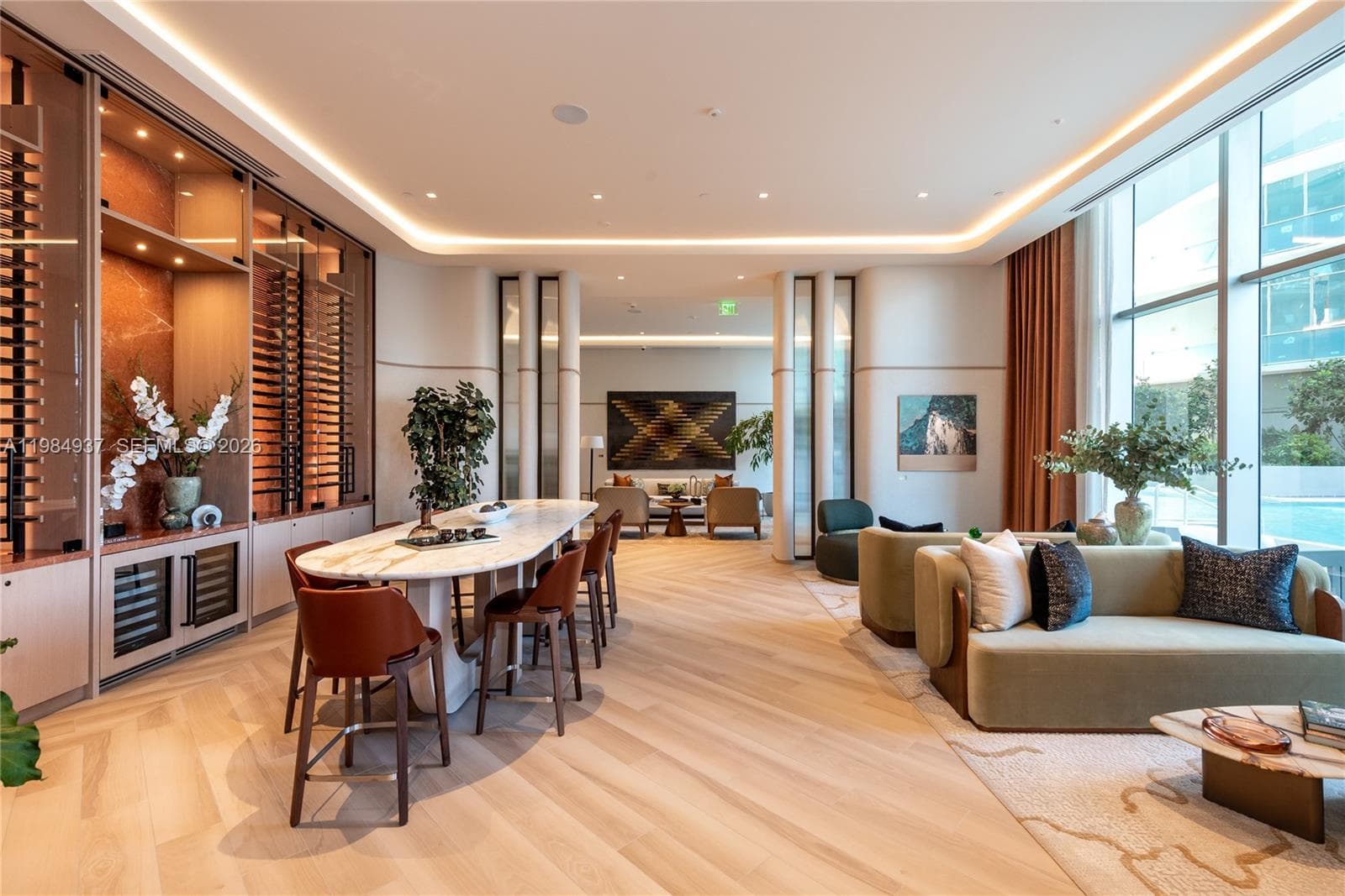 77 5th Street 4004 photo 18