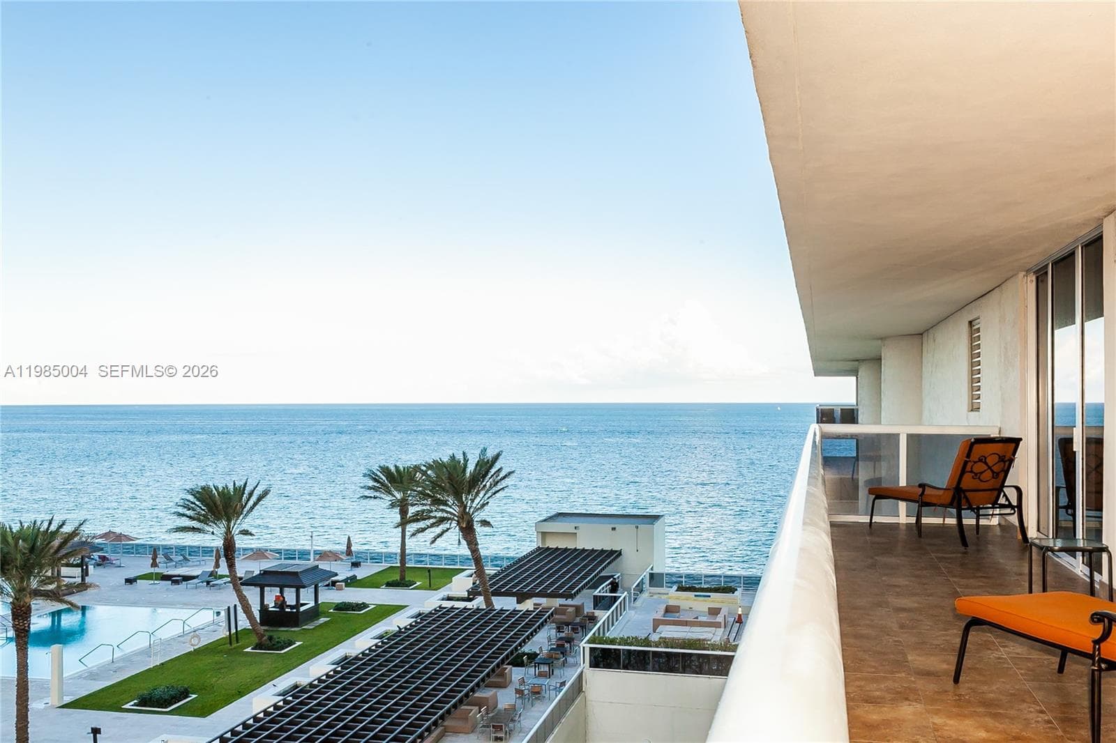 1830 S Ocean Dr 1108 photo 2