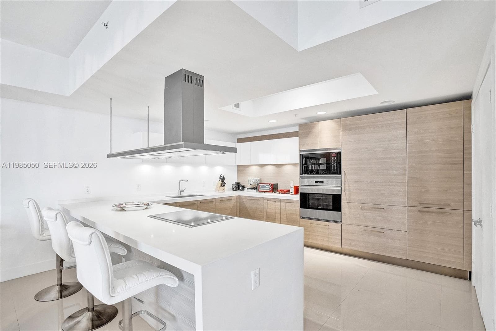17301 Biscayne Blvd 1207 photo 3
