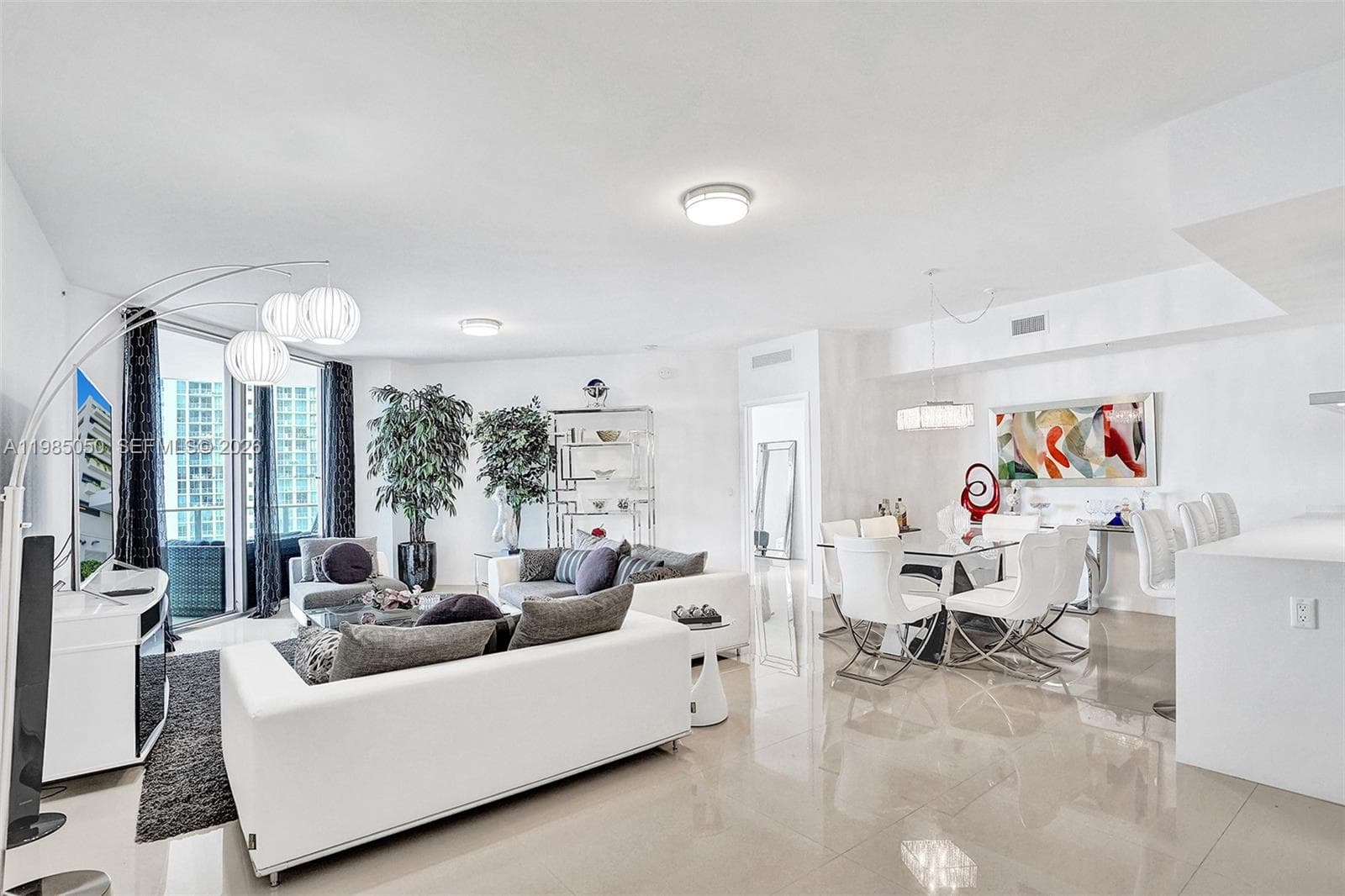 17301 Biscayne Blvd 1207 photo 5