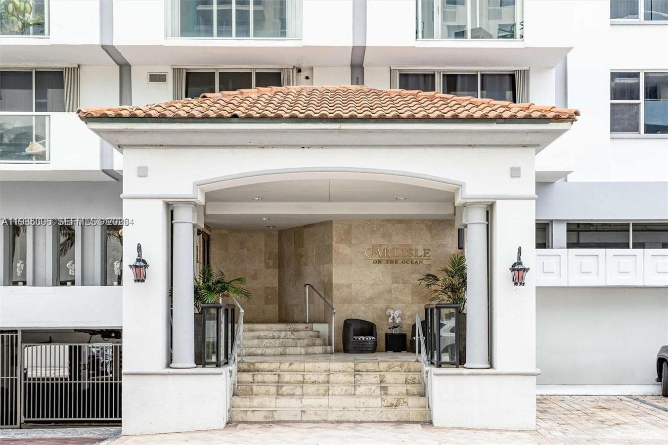 9195 Collins Ave PH4 photo 18