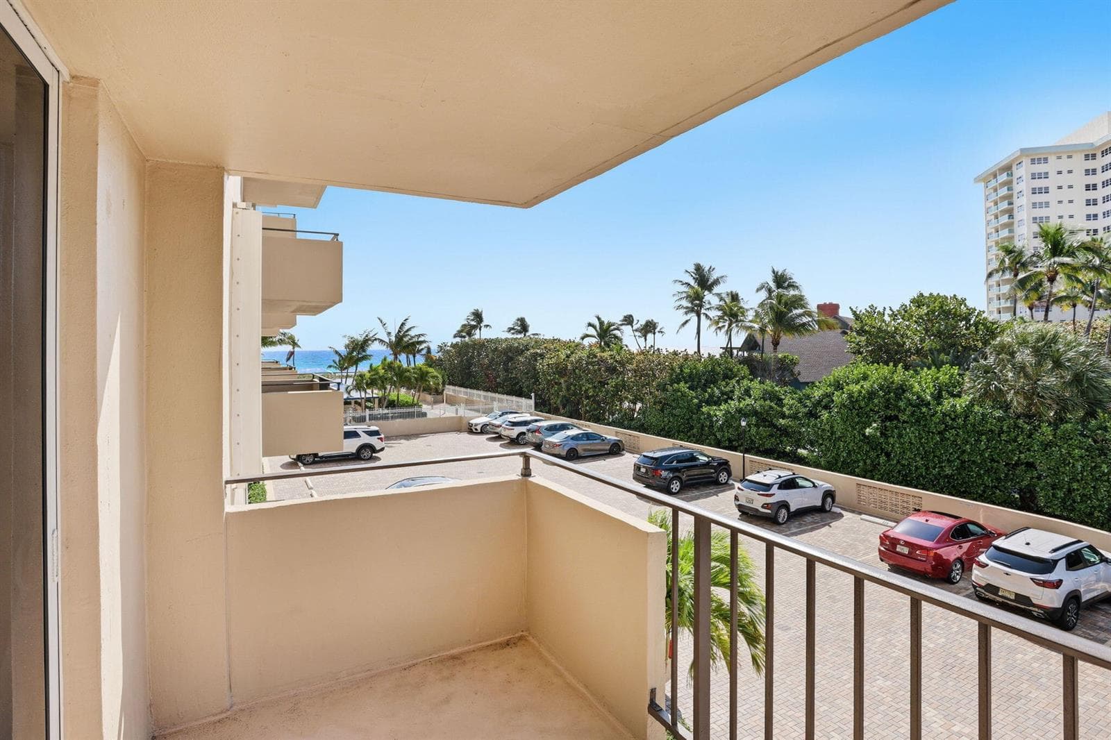 2000 S Ocean Boulevard 2l photo 21