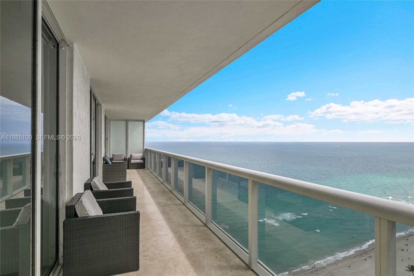 1830 S Ocean Dr 3104 photo 2