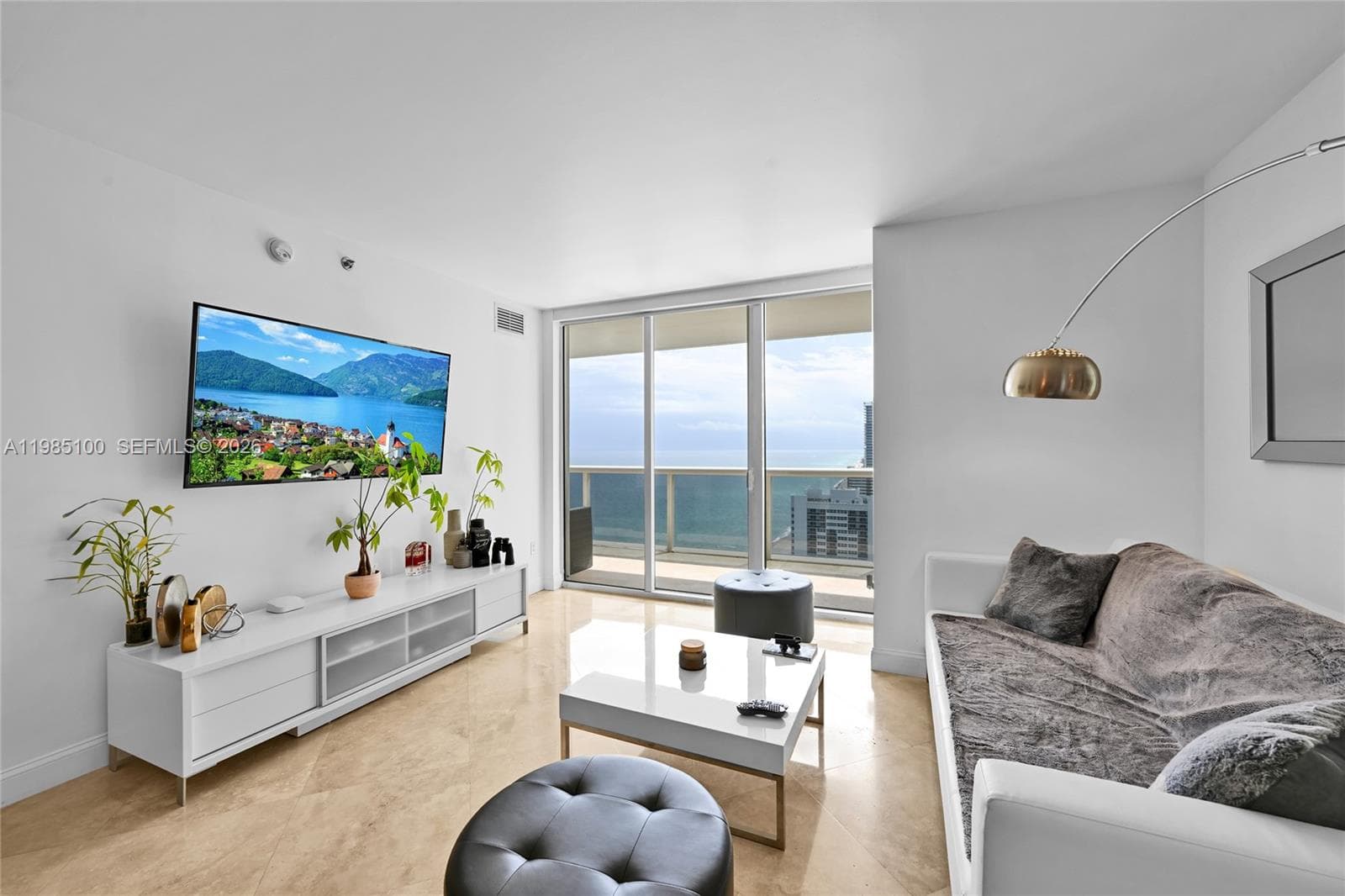 1830 S Ocean Dr 3104 photo 4