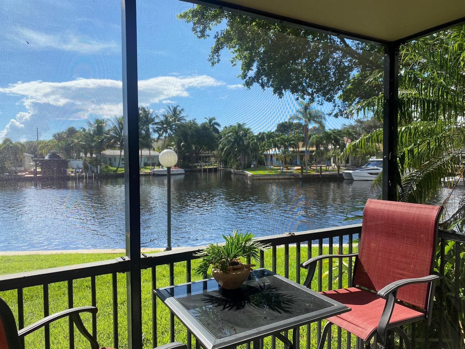 14 Royal Palm Way 106 photo 18