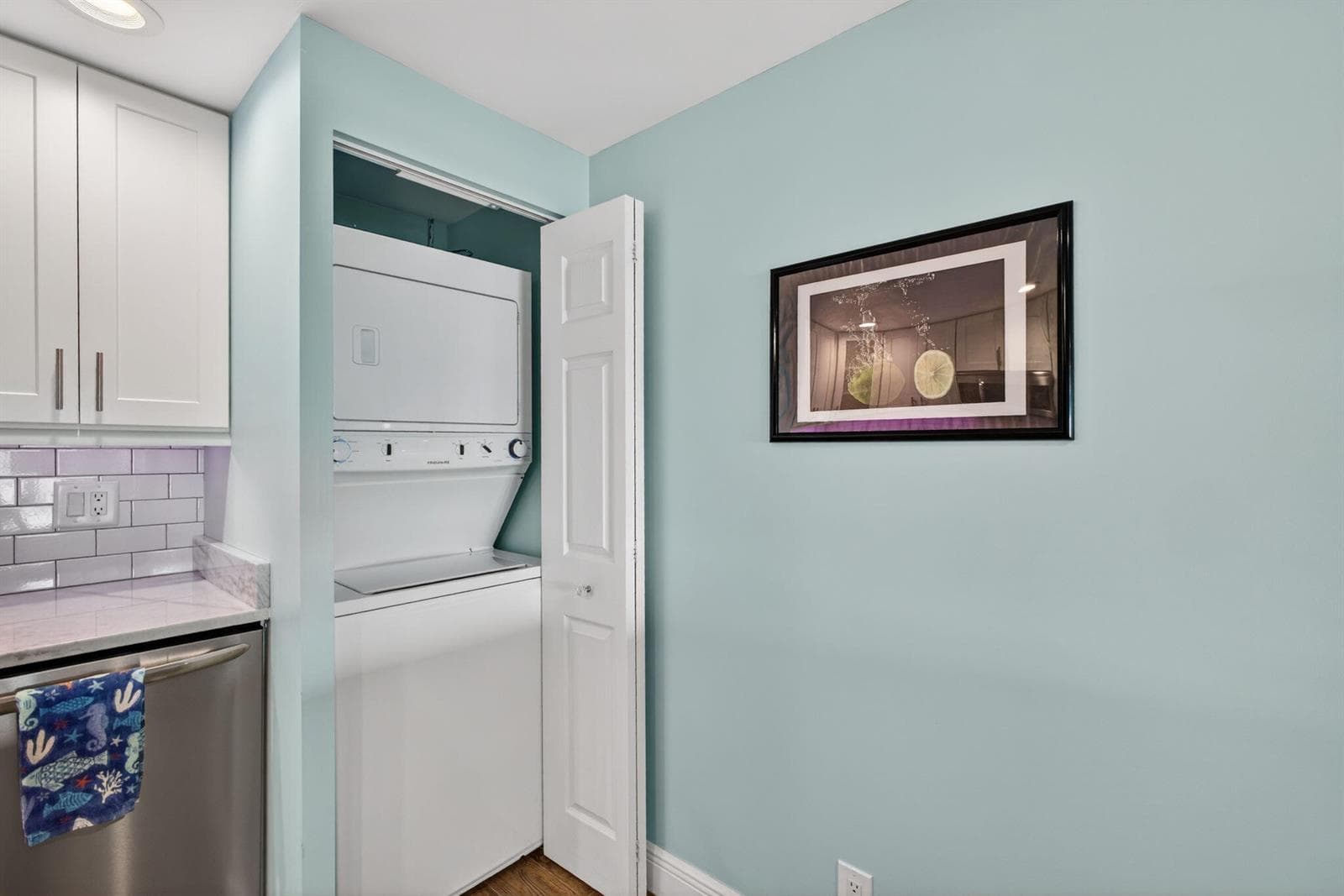 3040 Lake Shore Drive photo 7