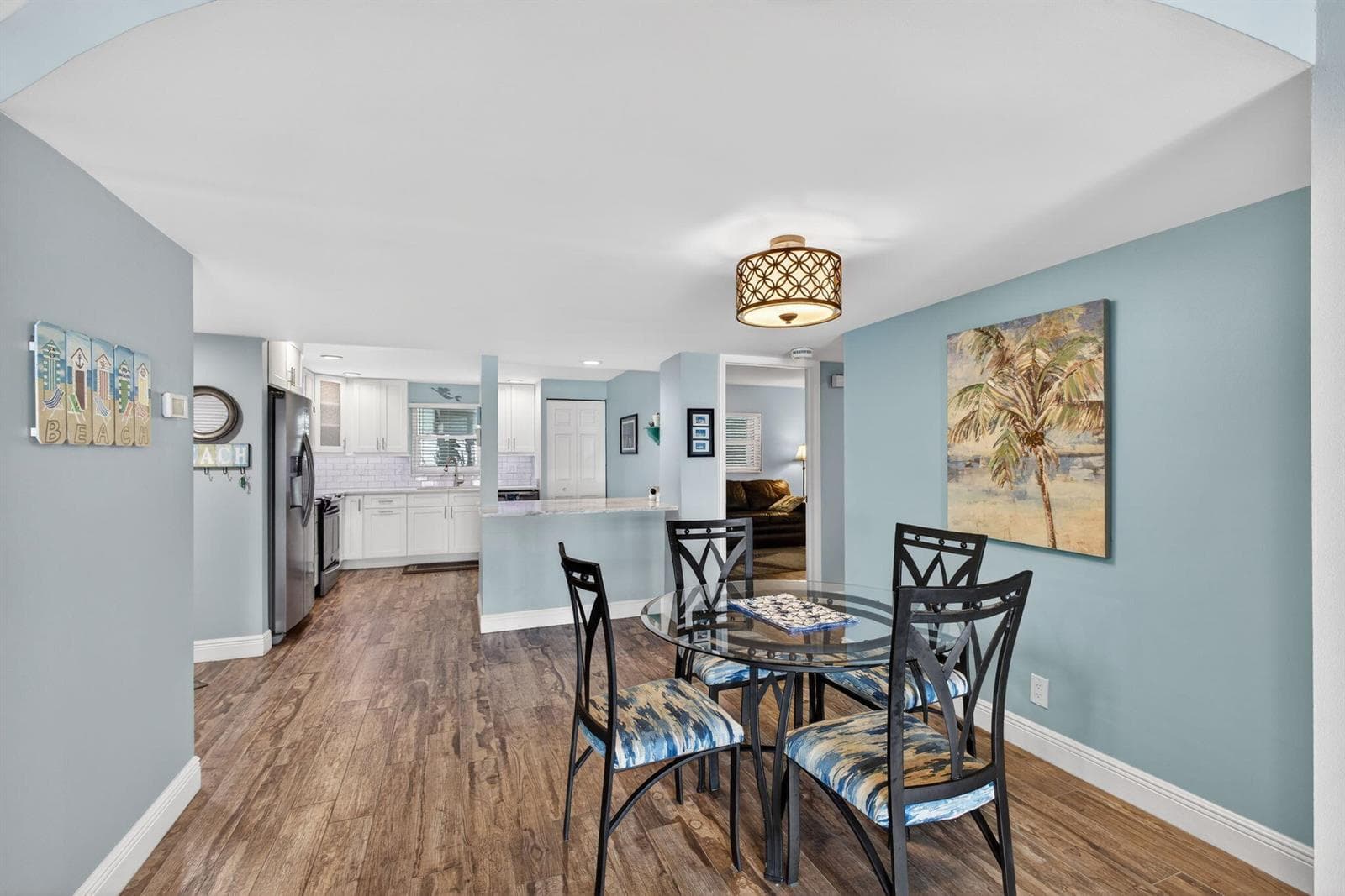 3040 Lake Shore Drive photo 9
