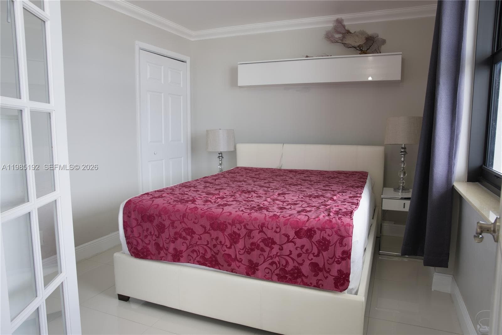 4301 Collins Ave 902 photo 4