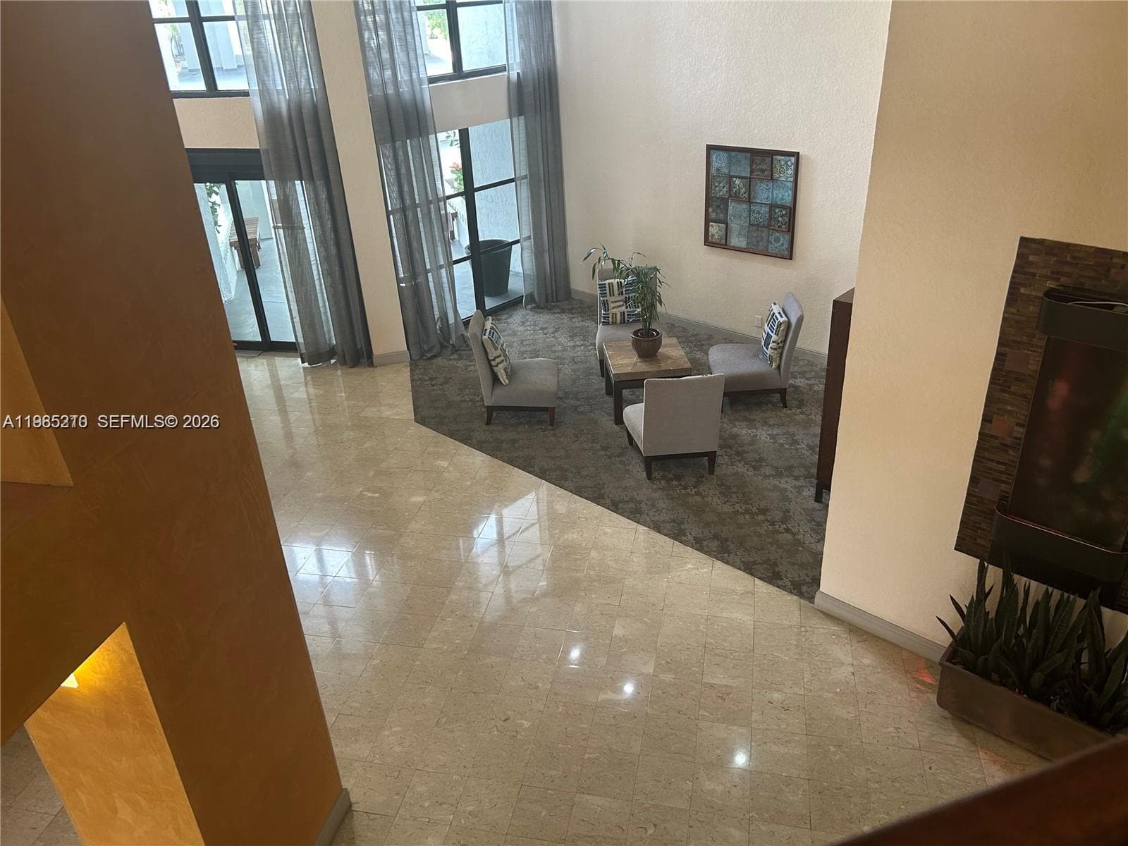 400 Leslie Dr 308 photo 21