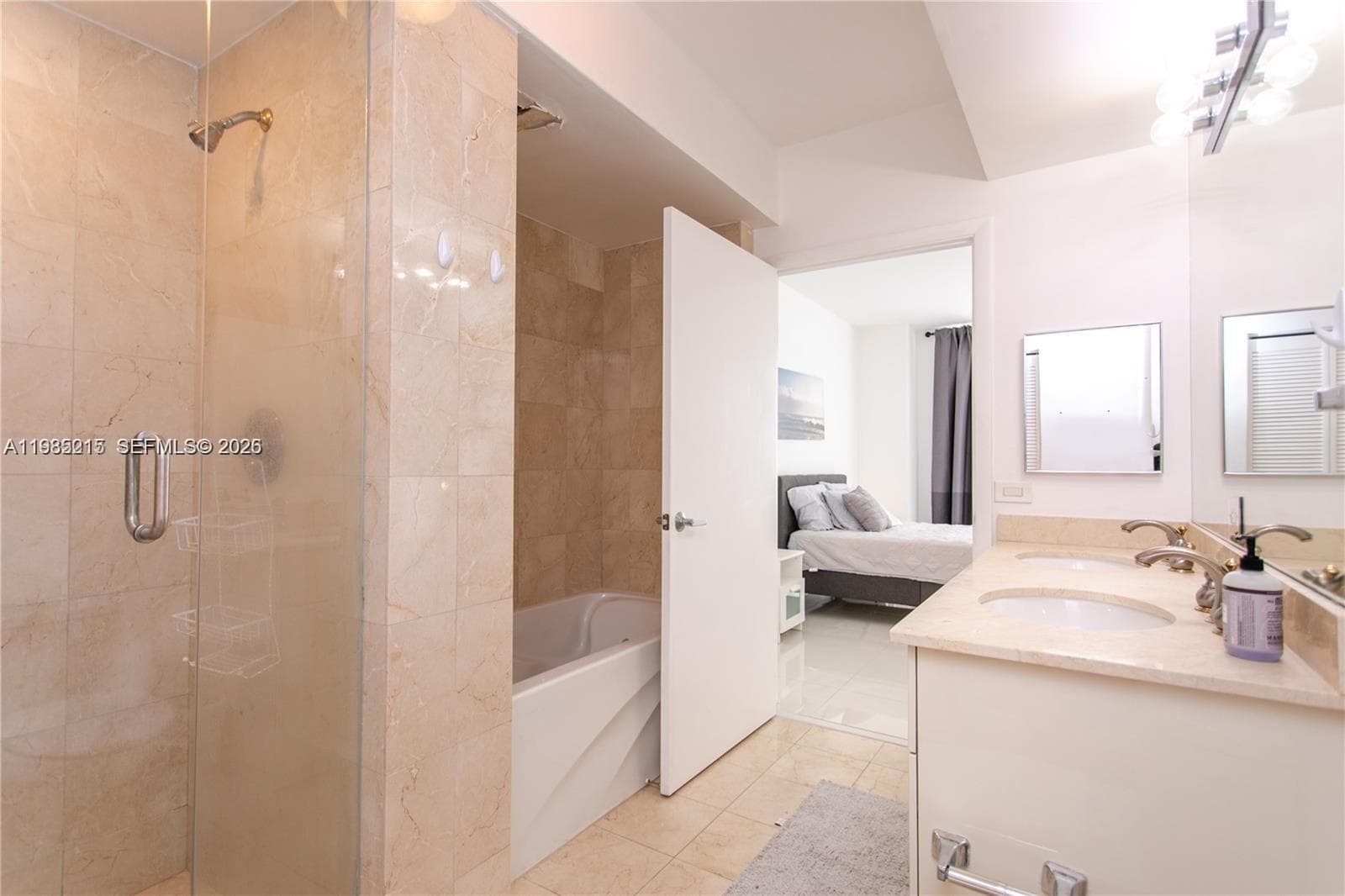6365 Collins Ave 806 photo 8