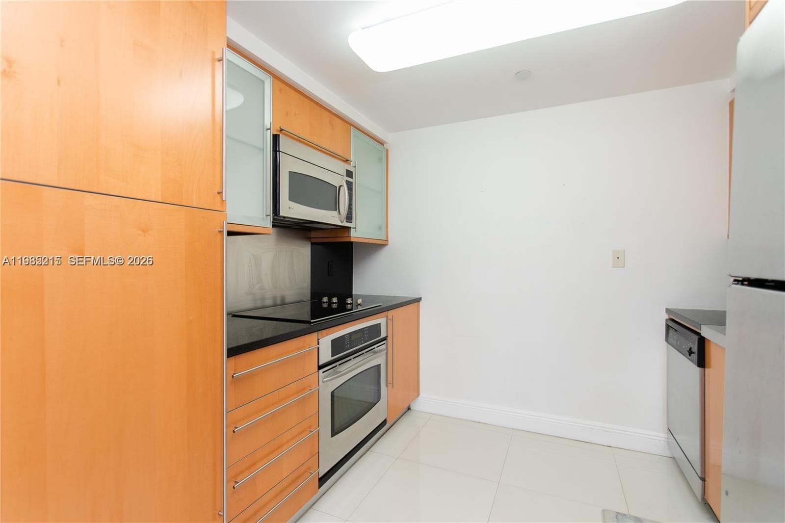 6365 Collins Ave 806 photo 21