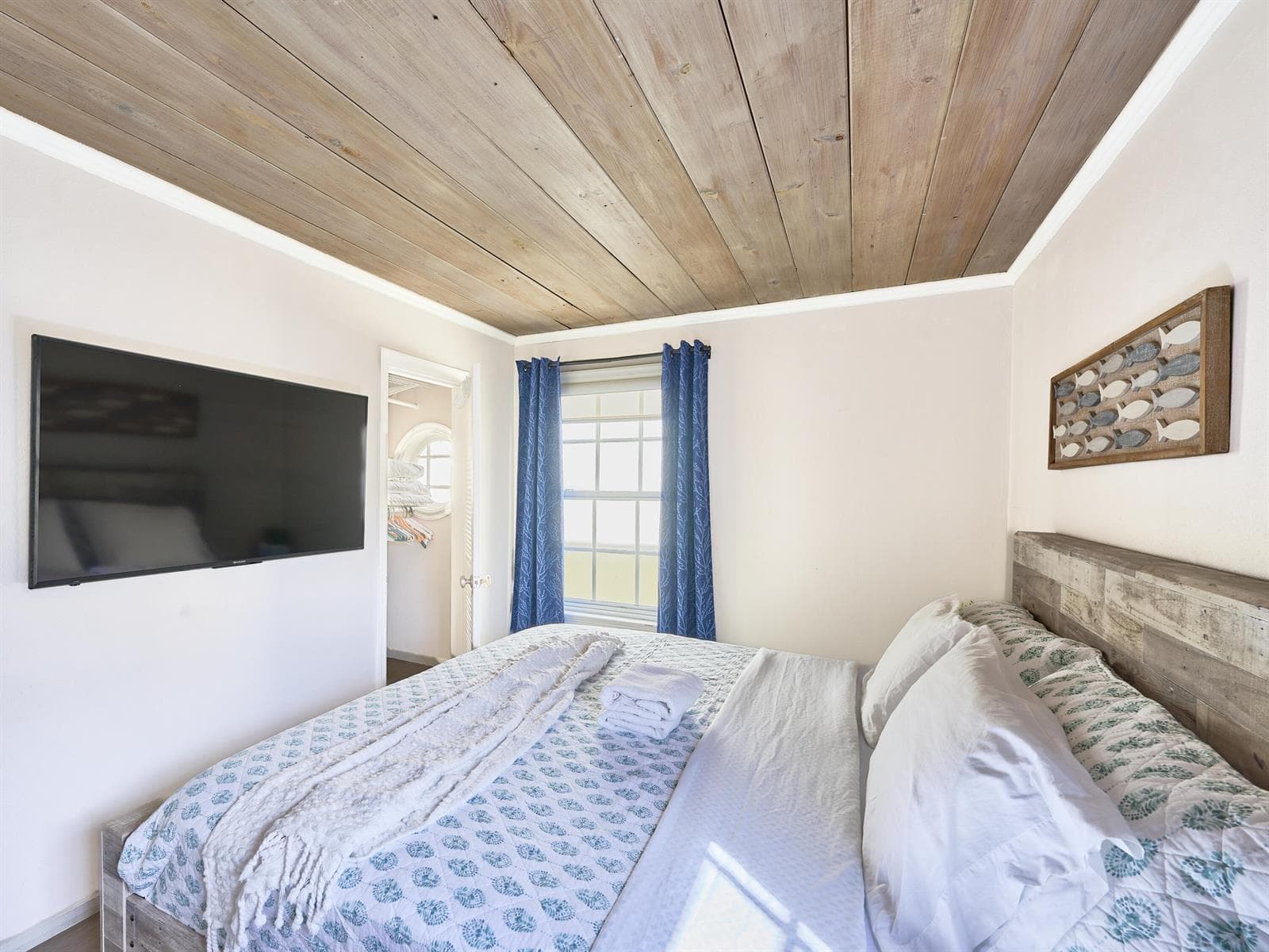 1214 E Atlantic Avenue 1 photo 20