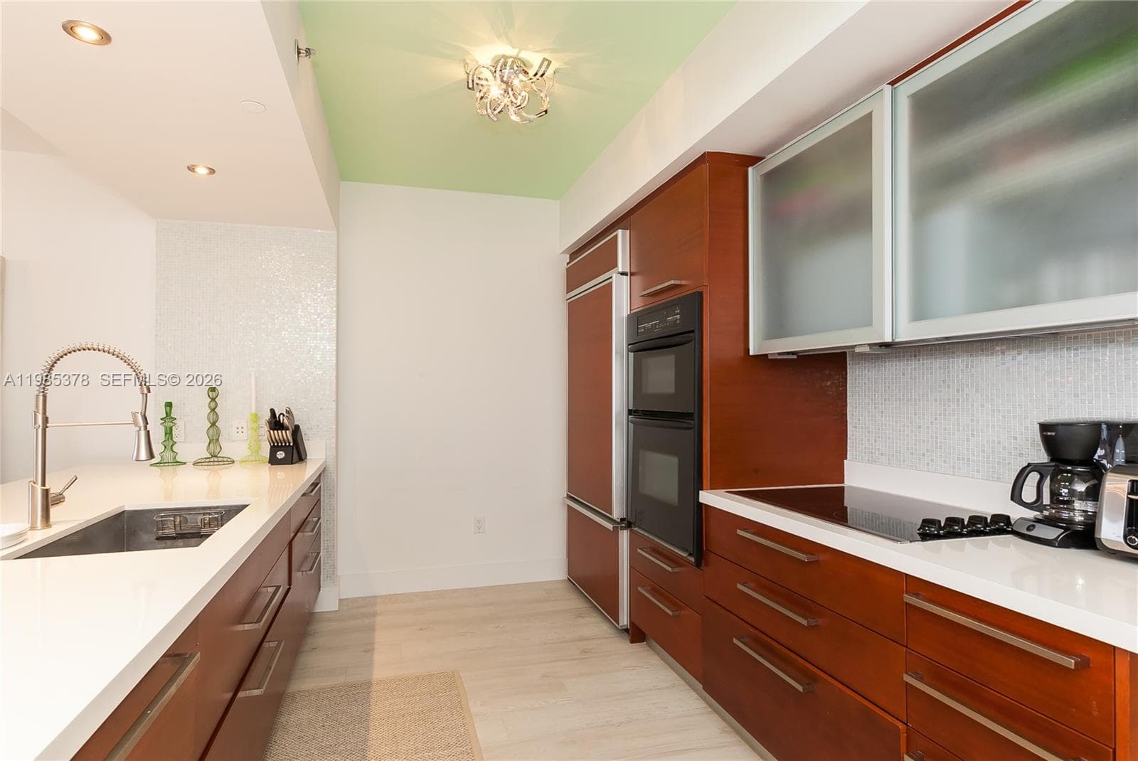 1830 S OCEAN DR. 3711 photo 7