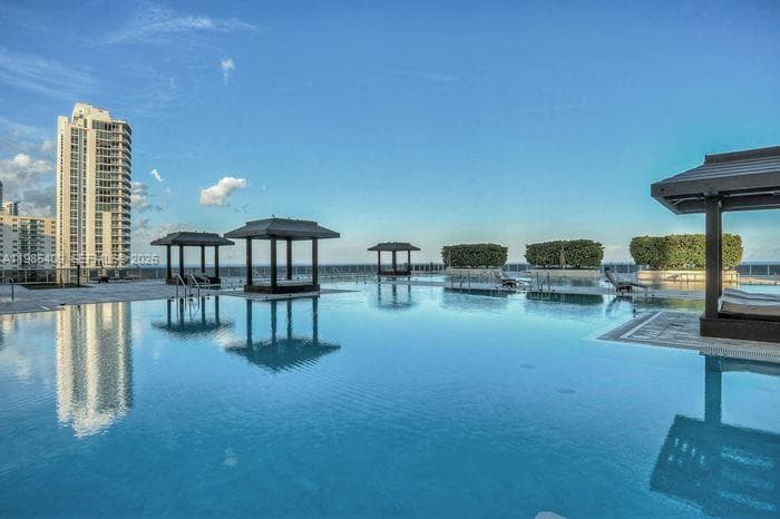 1830 S Ocean Dr 4706 photo 24