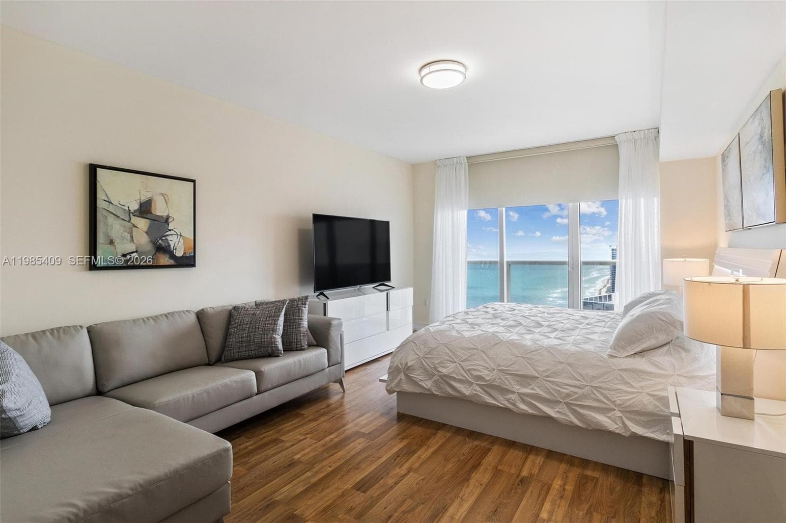 1830 S Ocean Dr 4706 photo 8