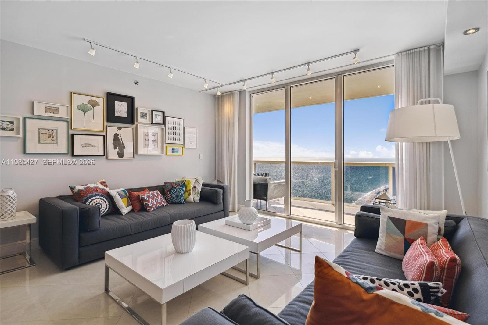 1830 Ocean Dr 2703 photo 11