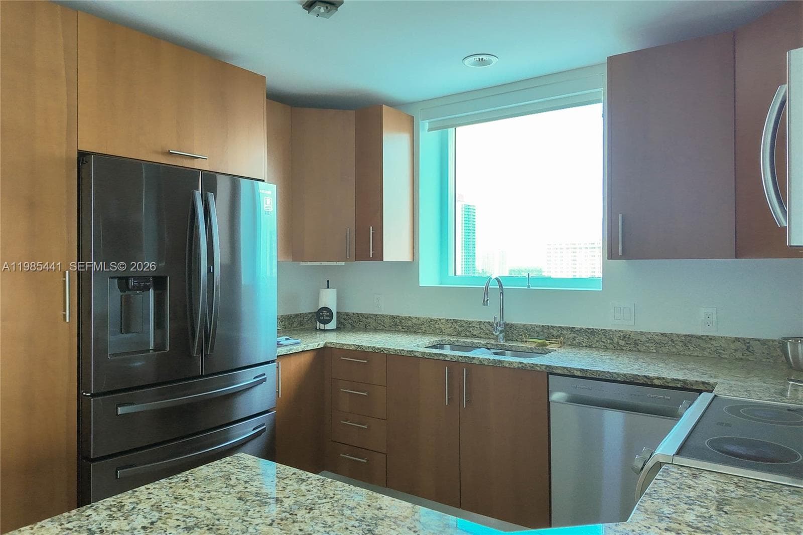 1945 S Ocean Dr 1114 photo 11