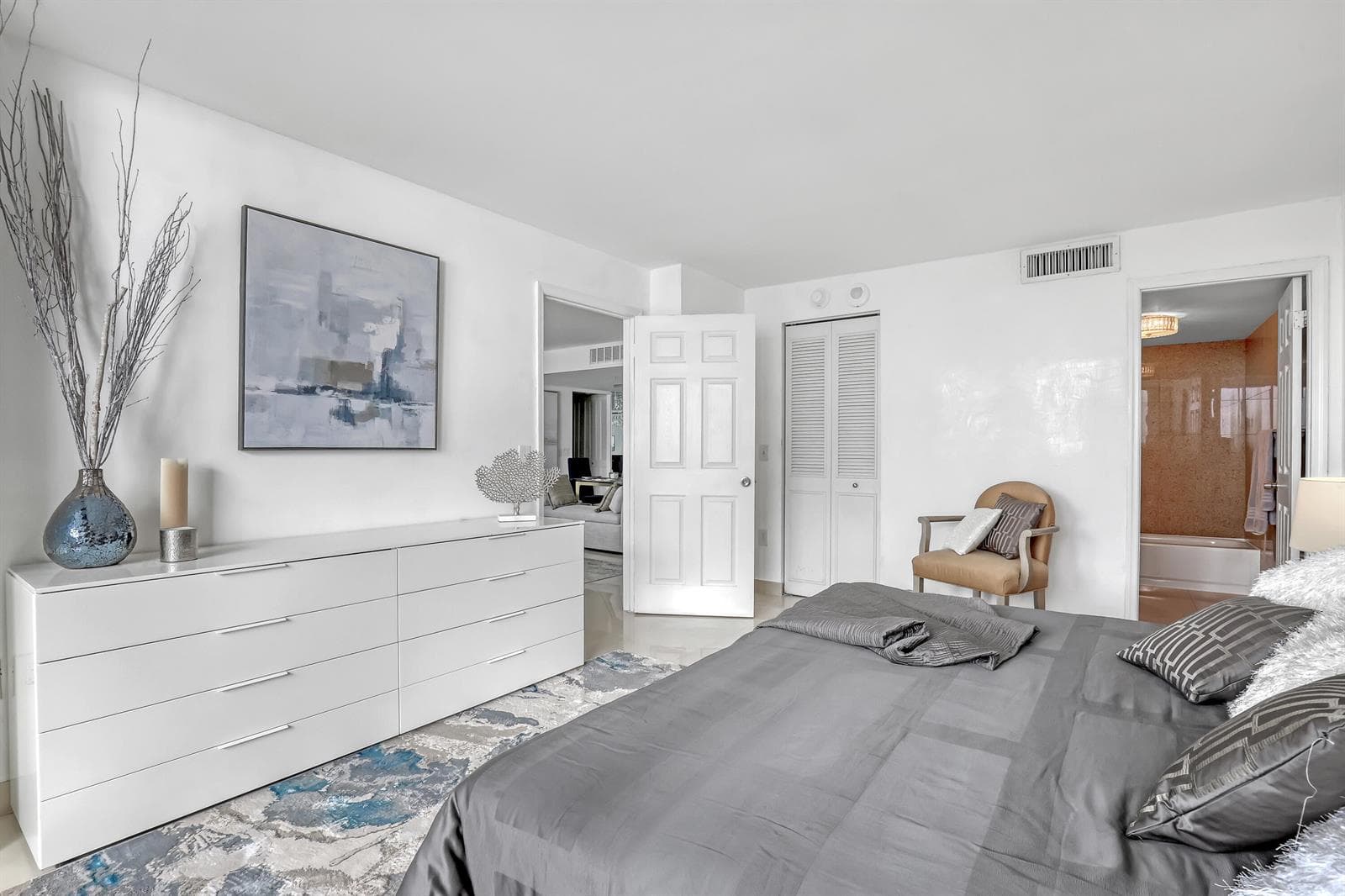 5600 N Flagler Drive 1510 photo 12