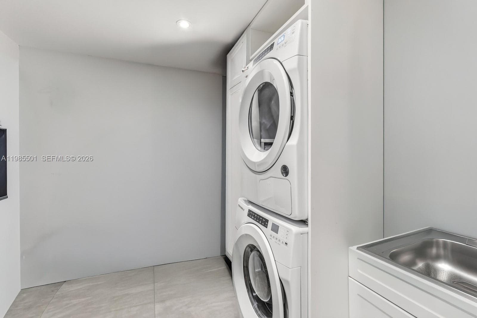 1111 Crandon Blvd A405 photo 7