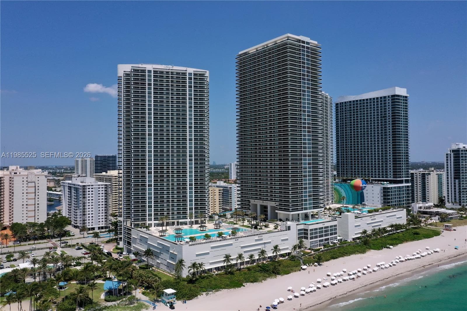 1800 S Ocean Drive 3908 photo 2