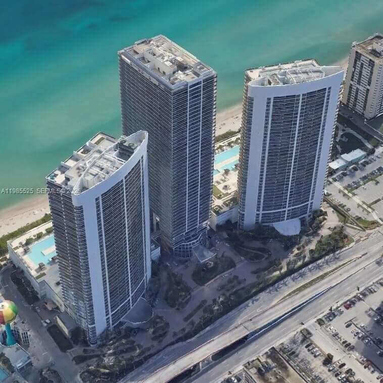 1800 S Ocean Drive 3908 photo 6