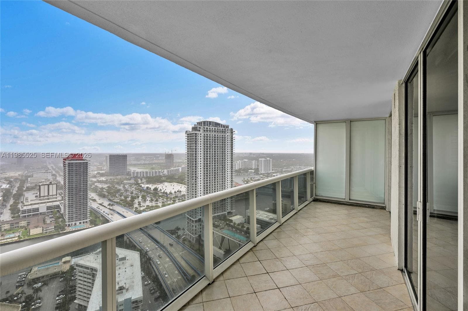 1800 S Ocean Drive 3908 photo 17