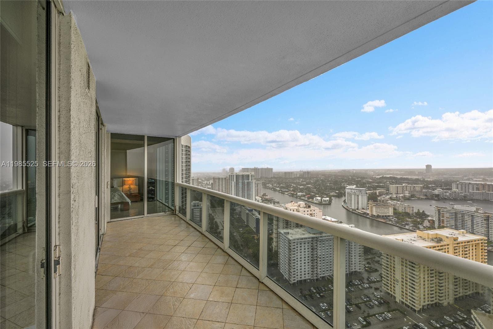 1800 S Ocean Drive 3908 photo 16