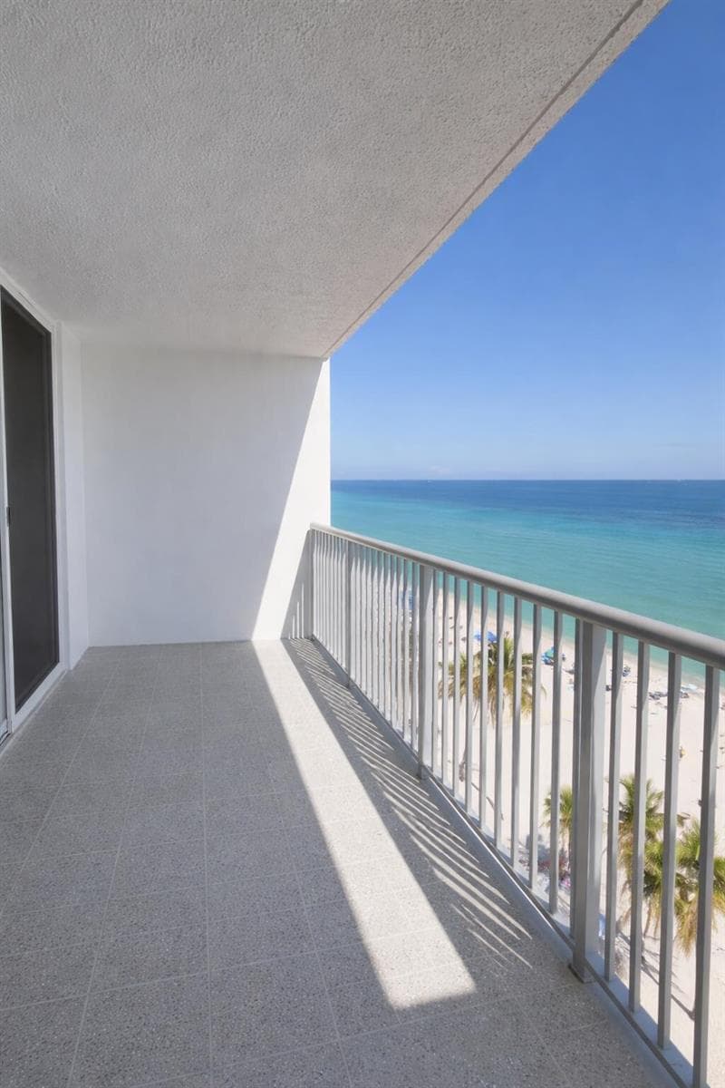 400 N Surf Road 1105 photo 6