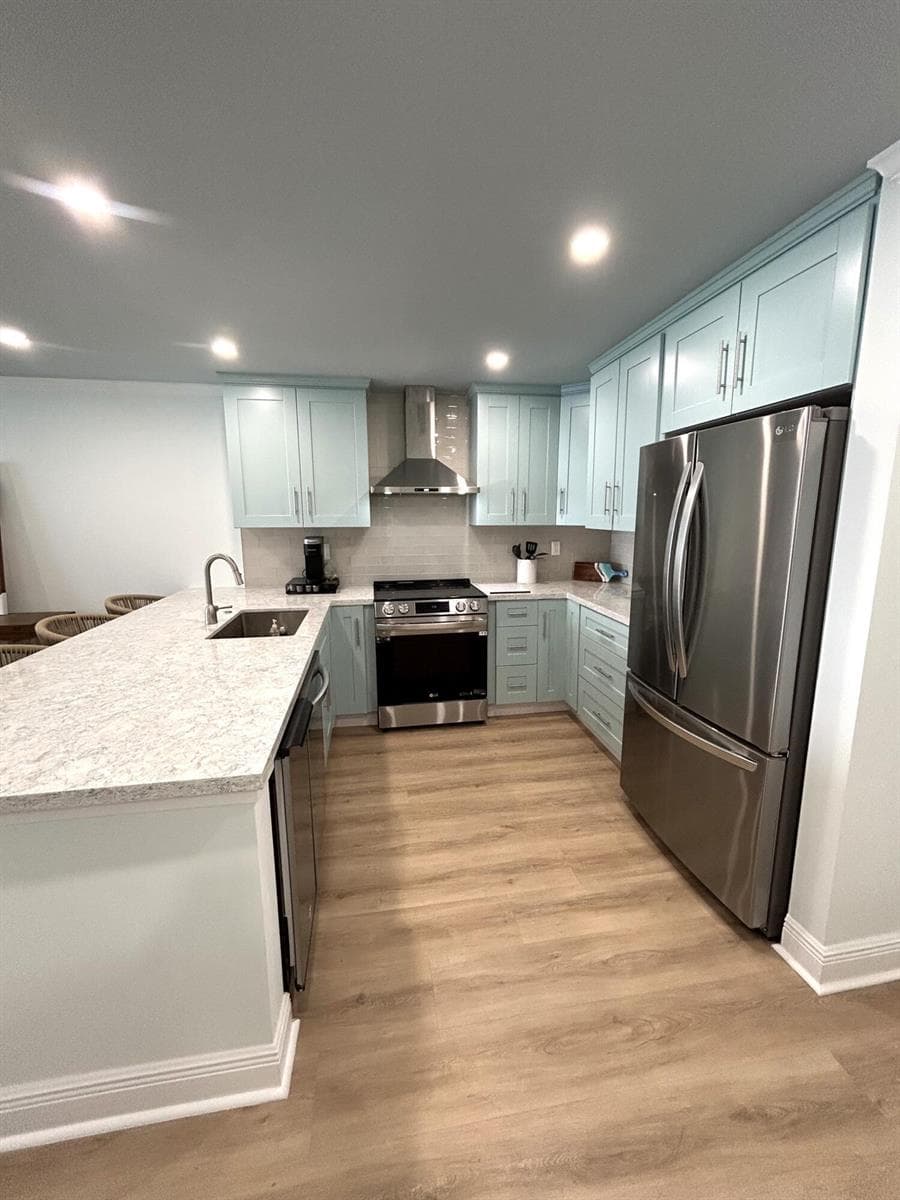 400 N Surf Road 1105 photo 3