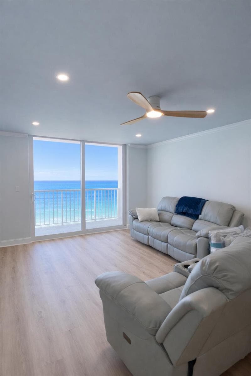 400 N Surf Road 1105 photo 1