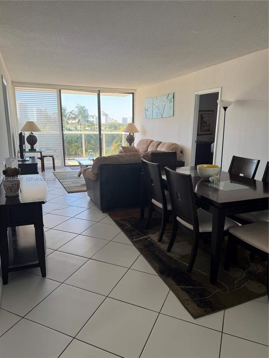 3675 Country Club Dr 508 photo 6