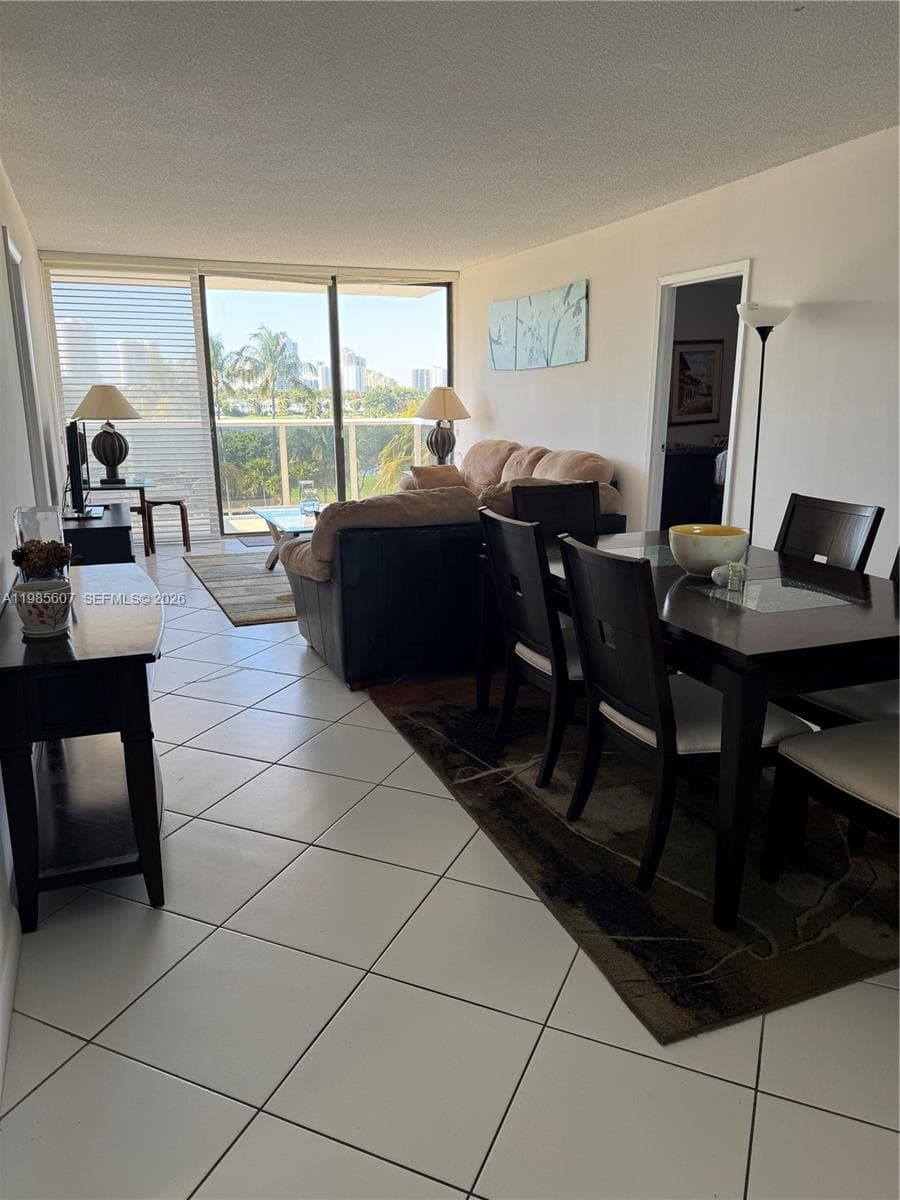 3675 Country Club Dr 508 photo 7