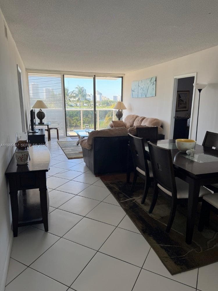 3675 Country Club Dr 508 photo 9