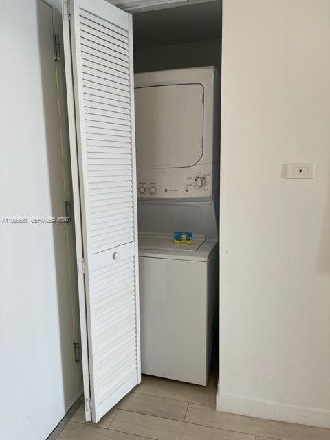 2602 E Hallandale Beach Blvd R2405 photo 13