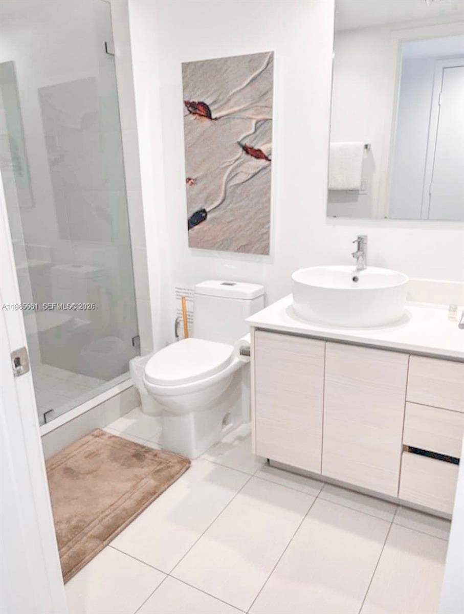 2602 E Hallandale Beach Blvd R2405 photo 12