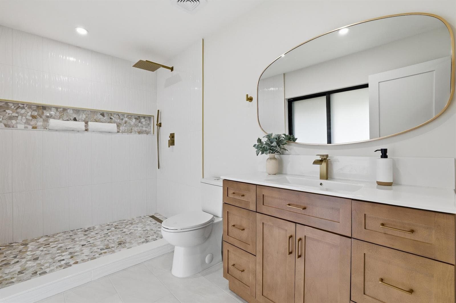 8862 Wendy Lane S photo 12