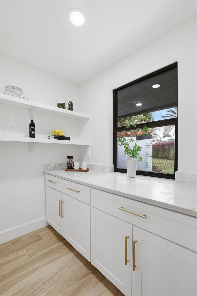 8862 Wendy Lane S photo 7
