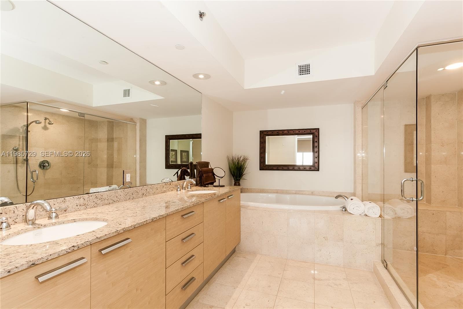 1830 S OCEAN DR 3204 photo 12