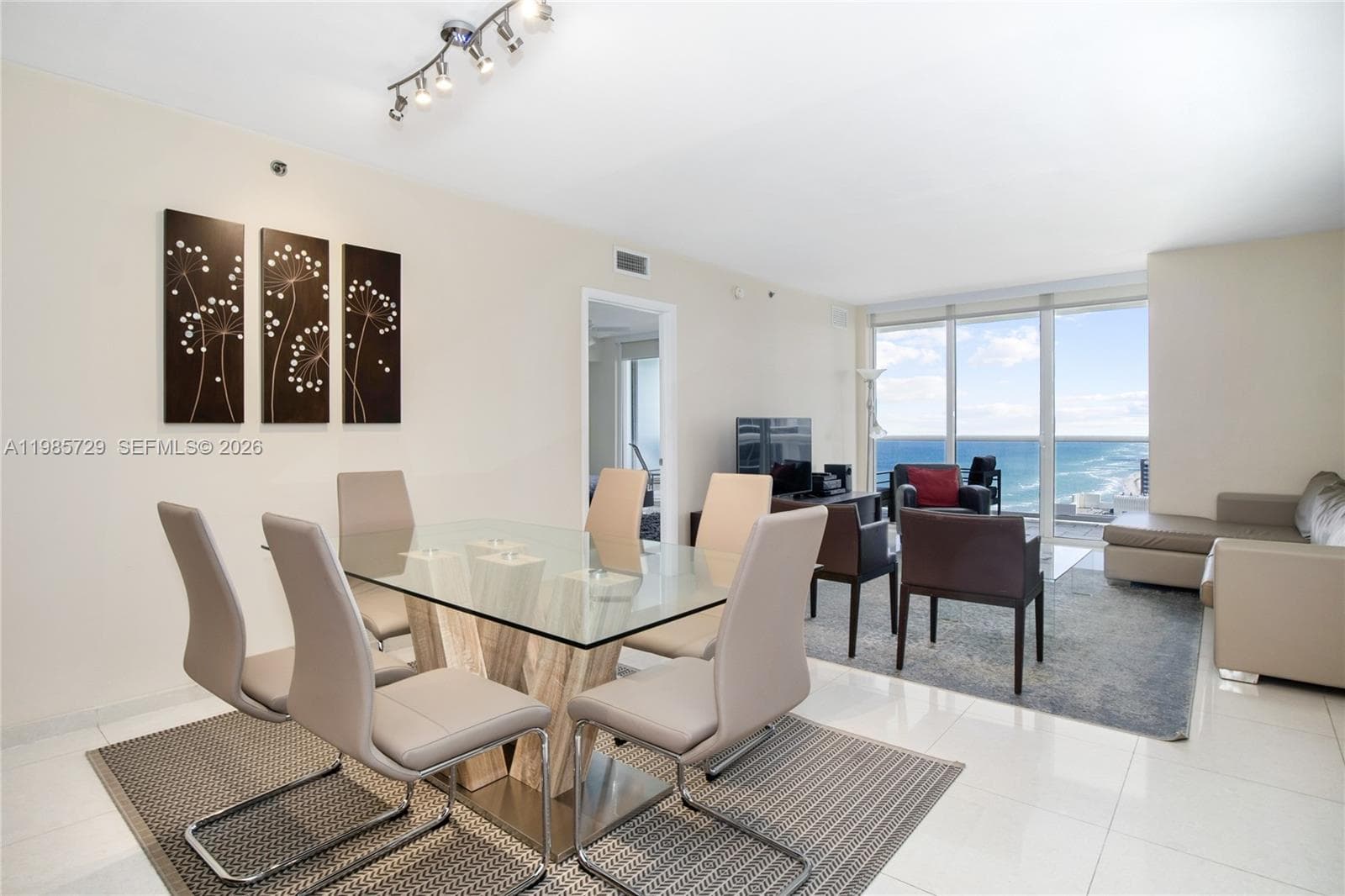 1830 S OCEAN DR 3204 photo 1