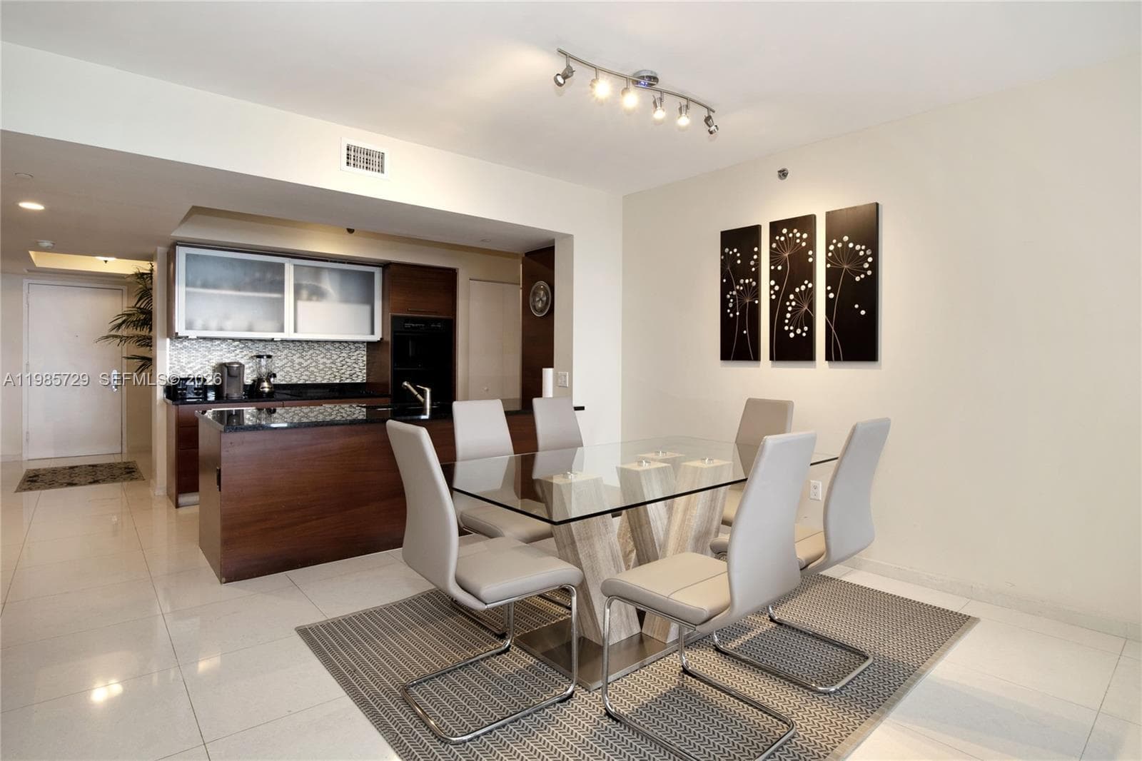 1830 S OCEAN DR 3204 photo 4