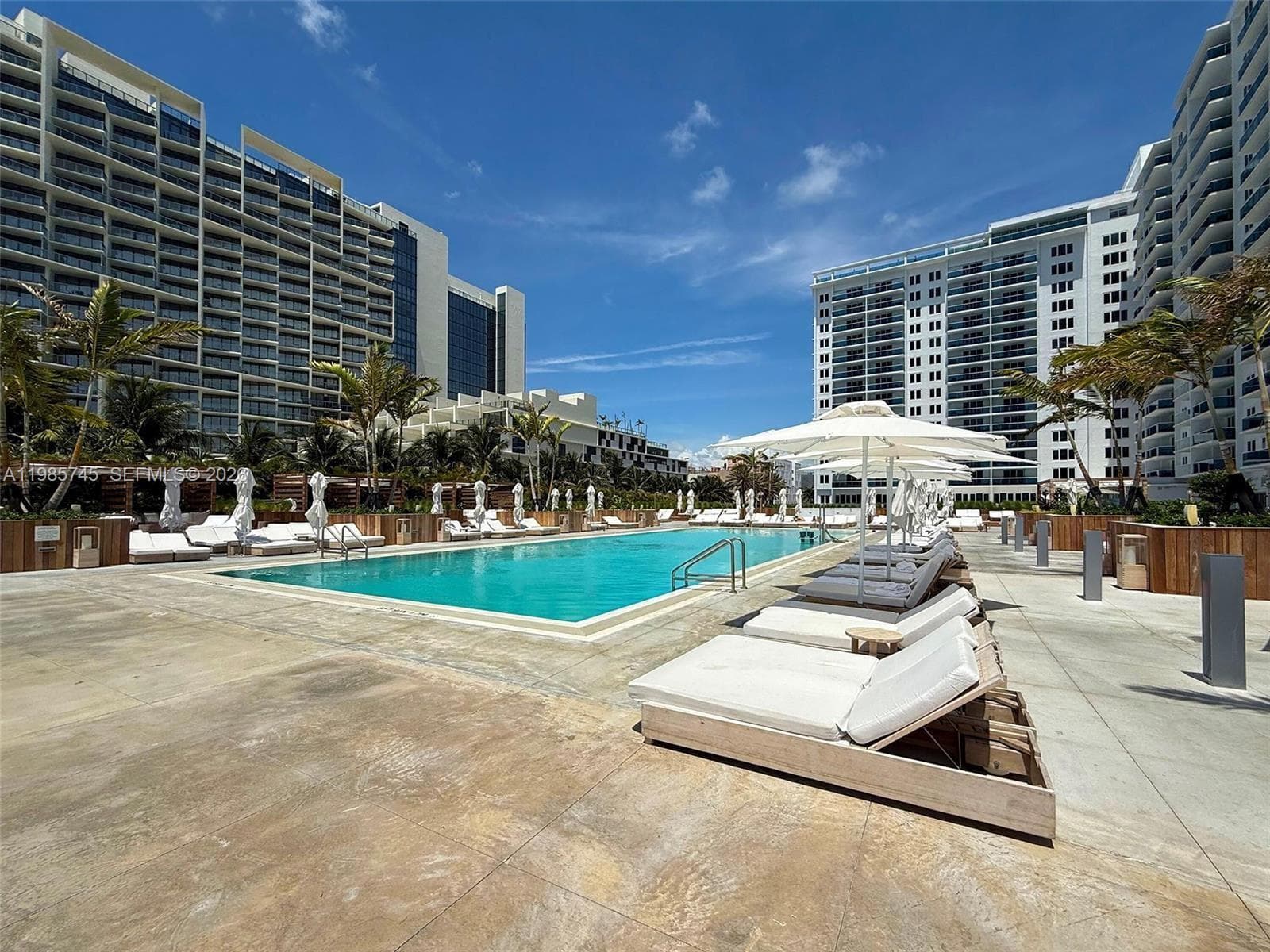 2301 Collins Ave 311 photo 22